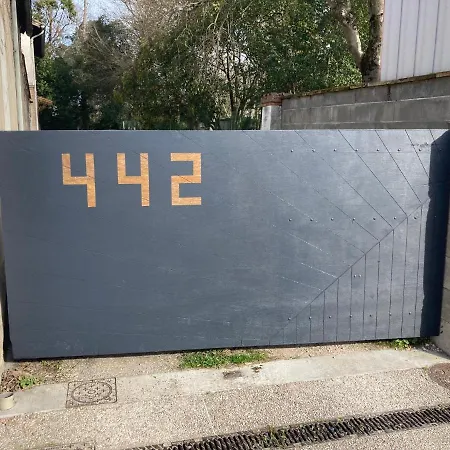 Studio Neuf Bien Place, Jardin Et Parking Gratuit * Toulouse