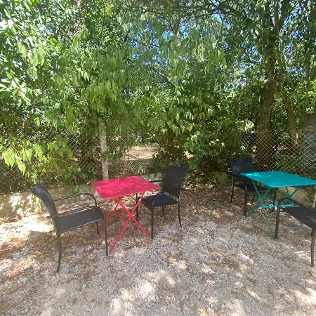 Studio Neuf Bien Place, Jardin Et Parking Gratuit Apartment *